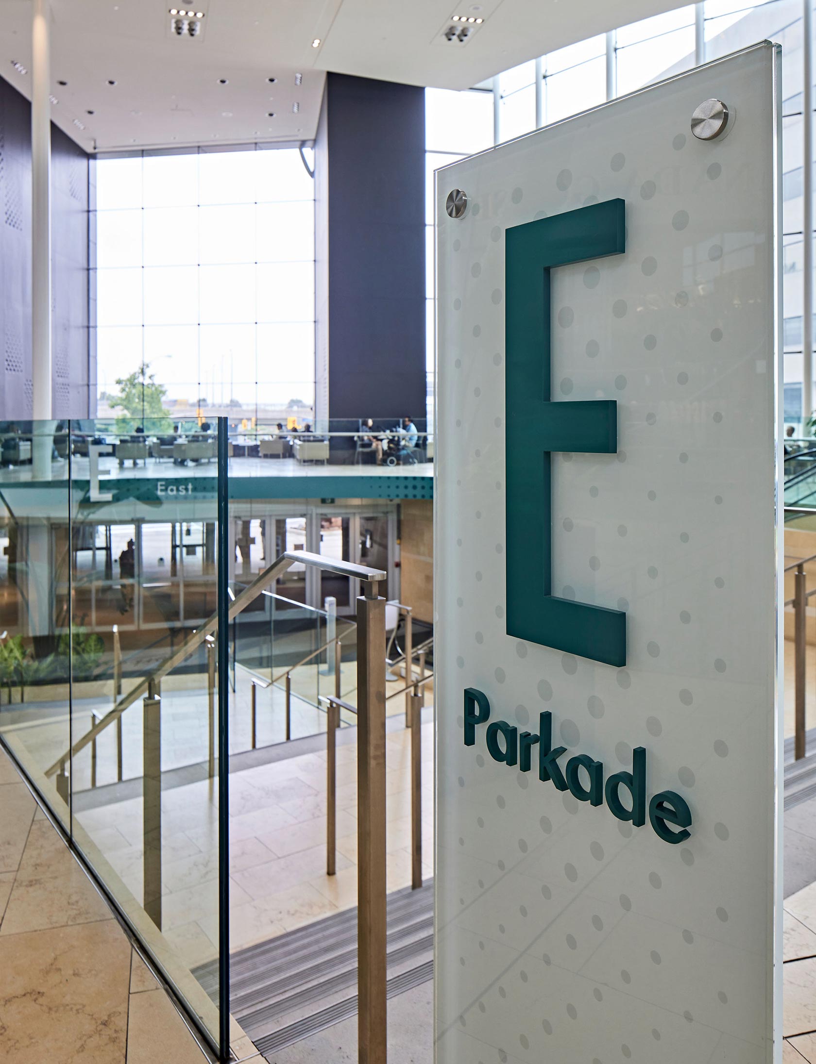 Yorkdale Shopping Centre| Kramer Design Associates