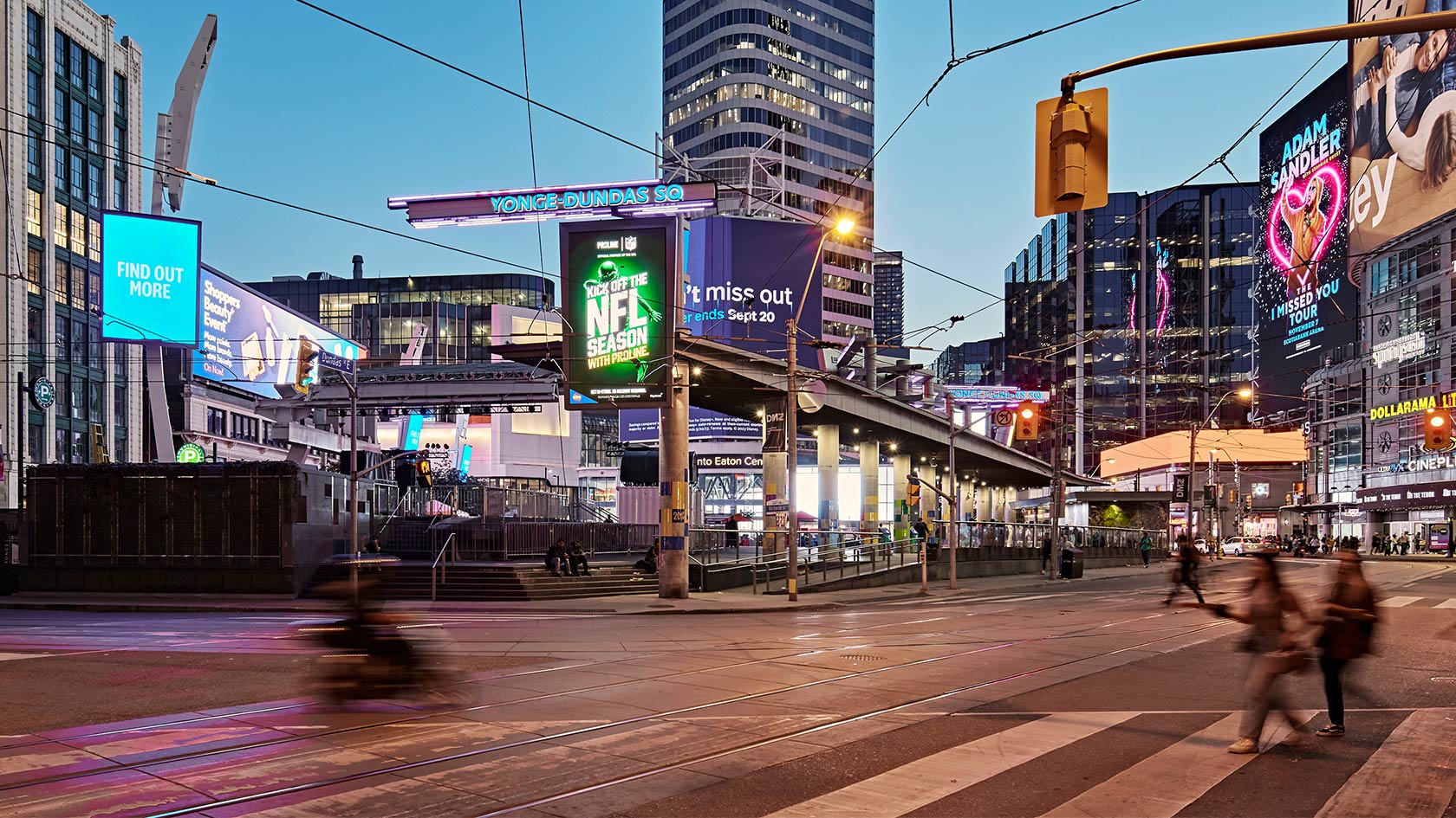 Yonge-Dundas Square